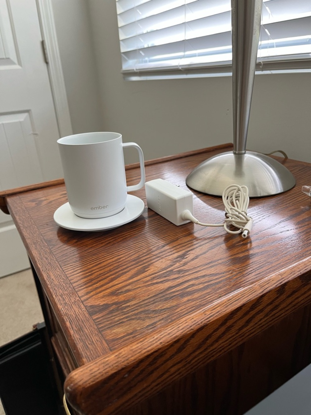 Ember White Temperature Control Mug with Charging Coaster